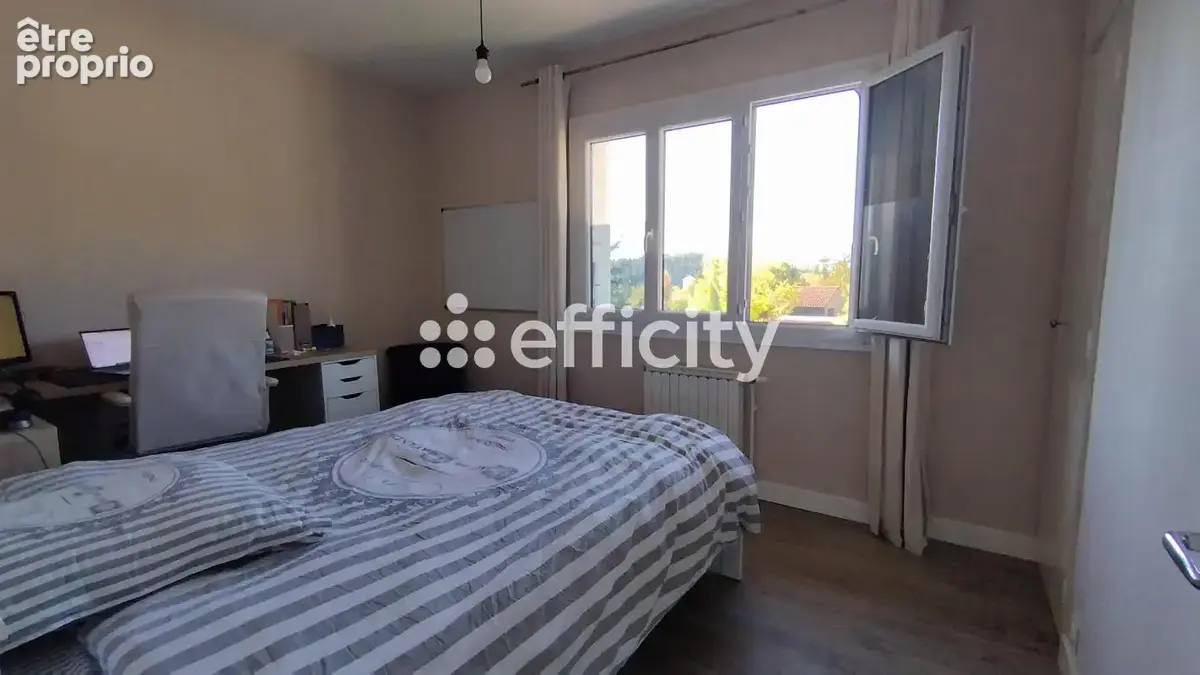Maison 6 pièces 150 m² à vendre à Chatelguyon (63140) - photo 6