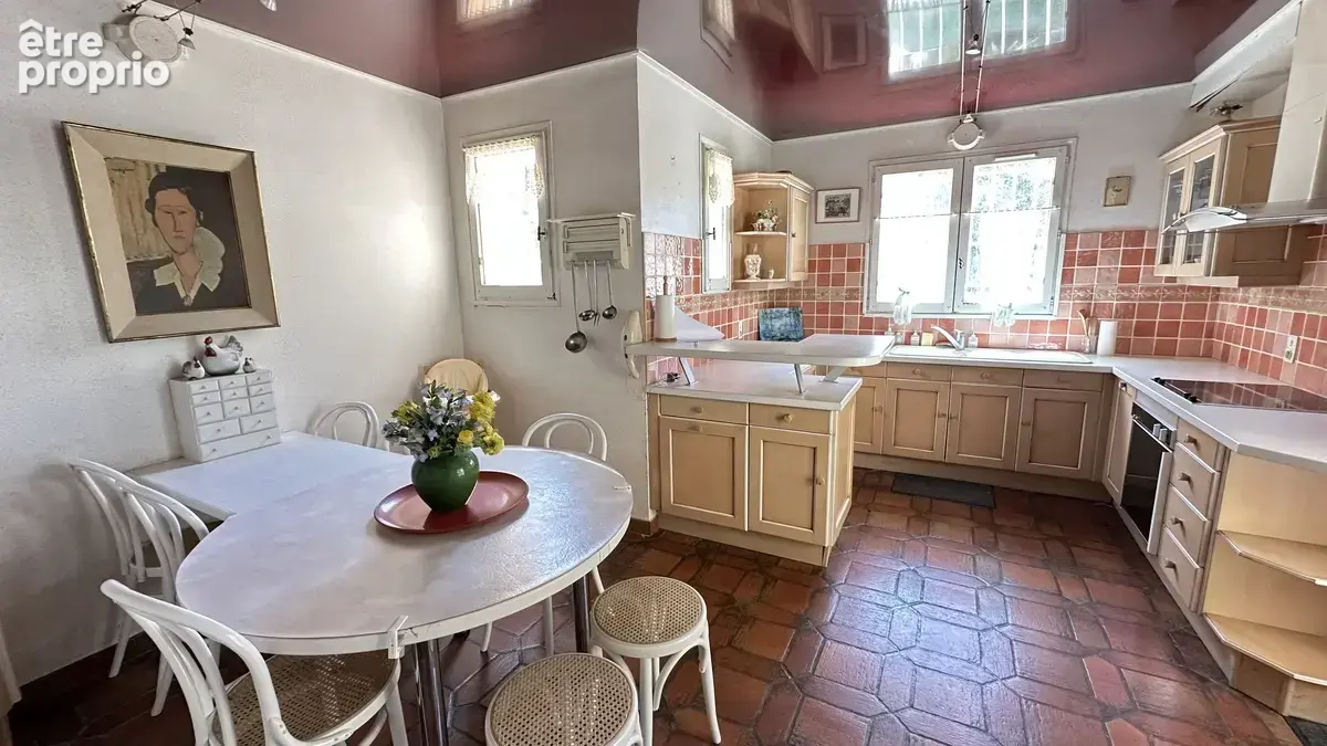 Maison 6 pièces 150 m² à vendre à Sanary-Sur-Mer (83110) - photo 5
