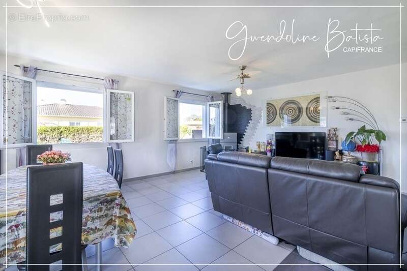 Maison à PINEUILH