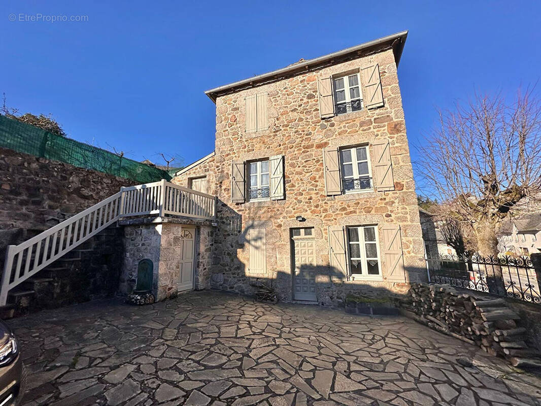Maison à FLORENTIN-LA-CAPELLE