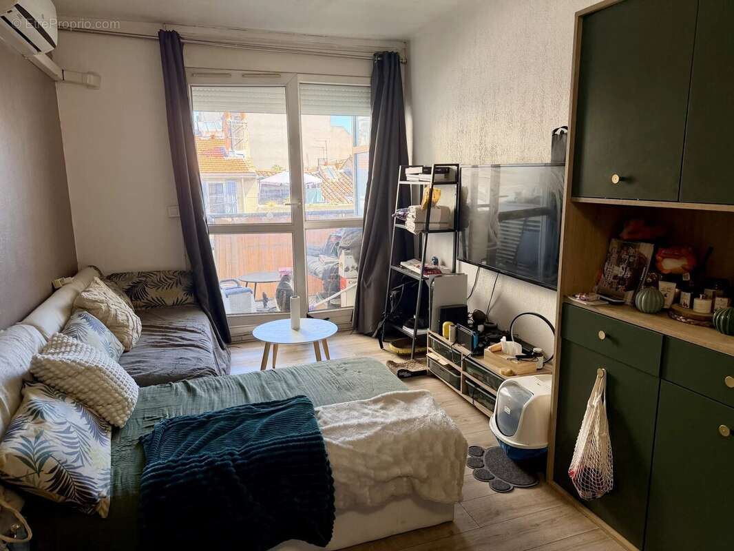 Appartement à MARSEILLE-5E