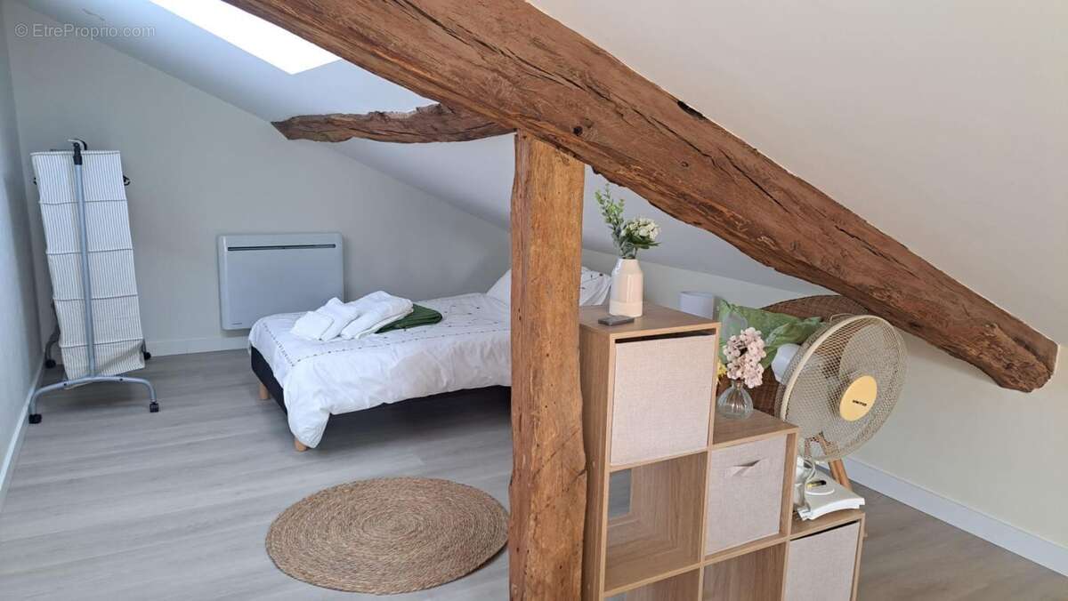 Maison à SAINT-MEARD-DE-DRONE