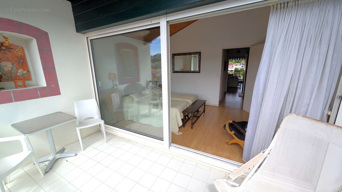 Appartement à URRUGNE
