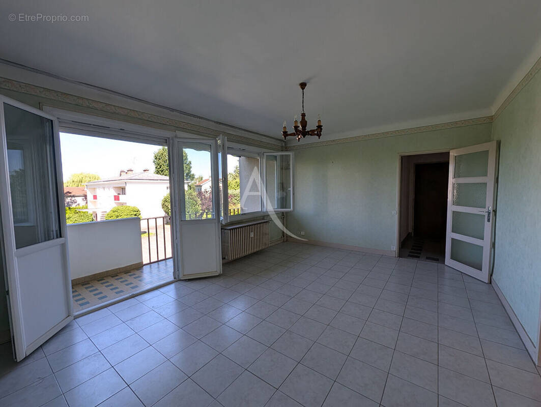 Appartement à BOURG-EN-BRESSE