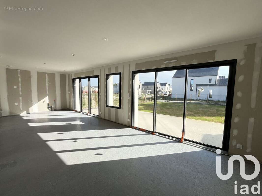 Photo 4 - Maison à LA CHAPELLE-DES-FOUGERETZ