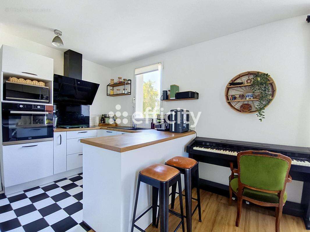 Appartement à SAINT-GRATIEN