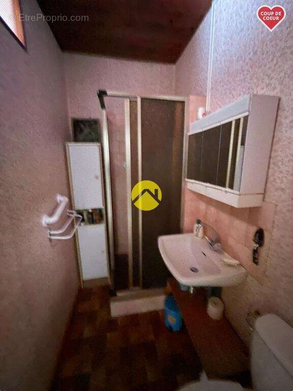 Maison 8 pièces 124 m² à vendre à Pierrefort (15230) - photo 18