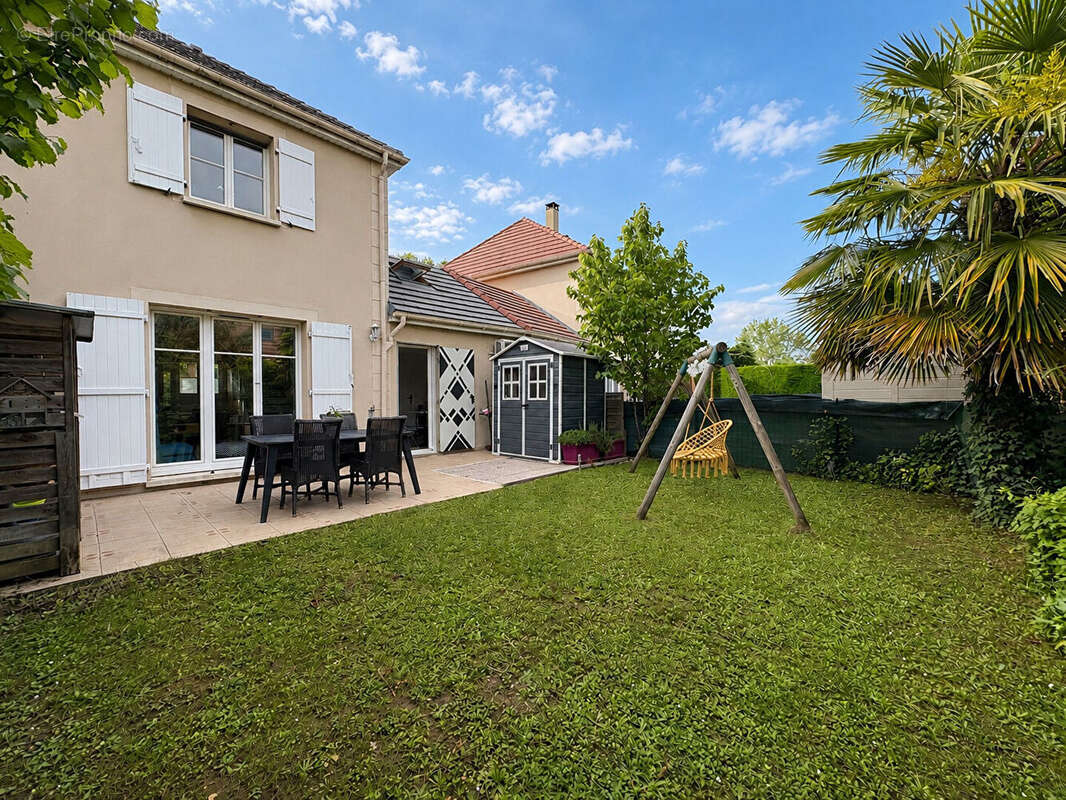 Maison à VILLEJUST