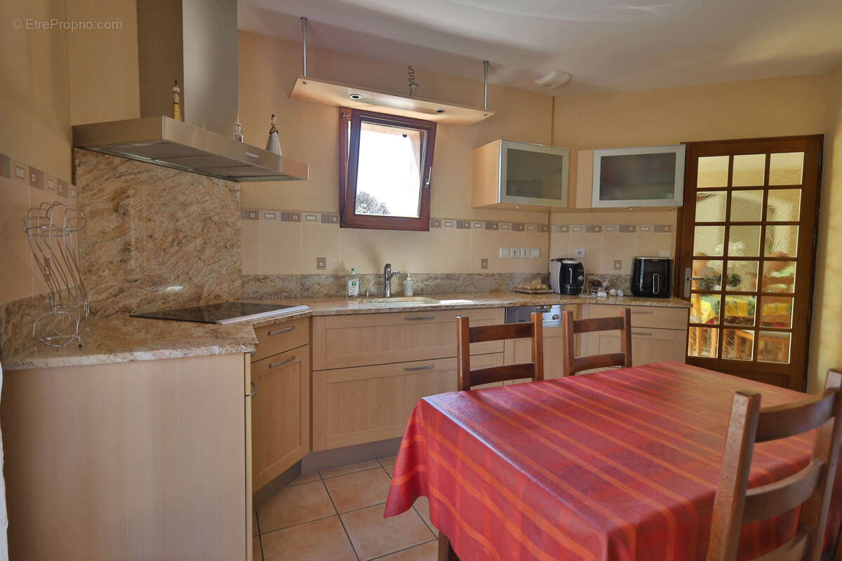 Maison Type 3 - 135,35 m2 habitables - Terrain 1500m2 - photo 12