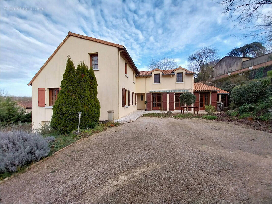 Maison à POITIERS