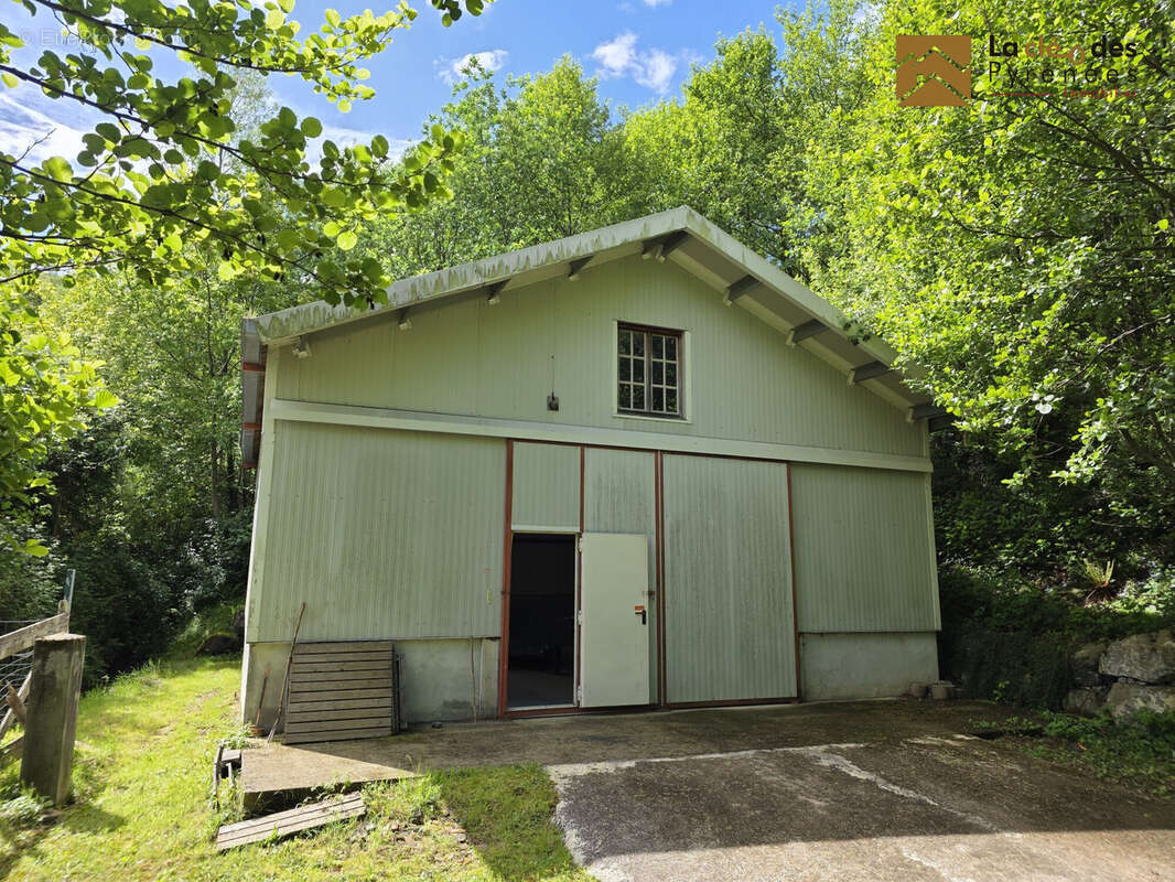 Maison à LOURDES