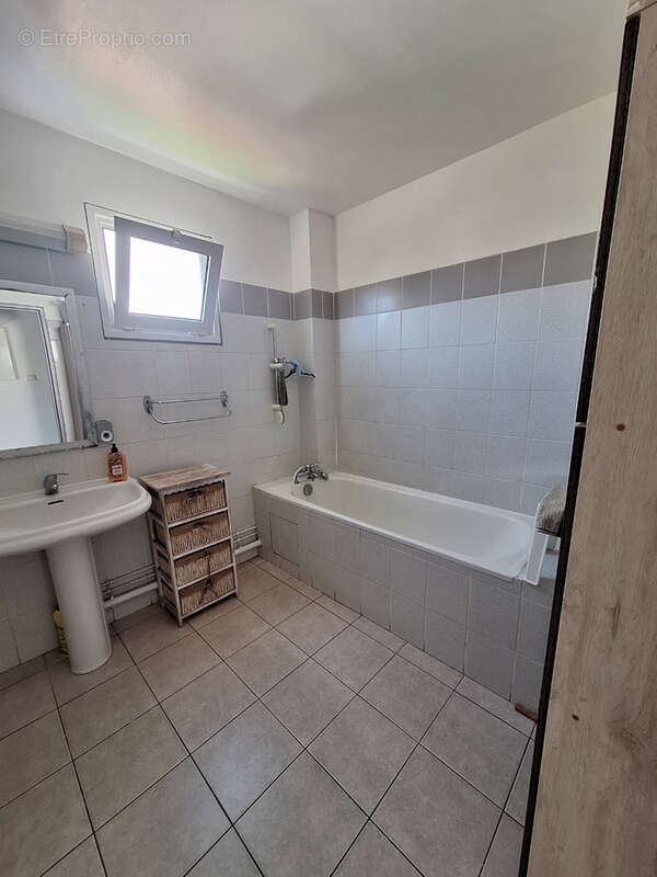 Appartement à SAINTE-MARIE