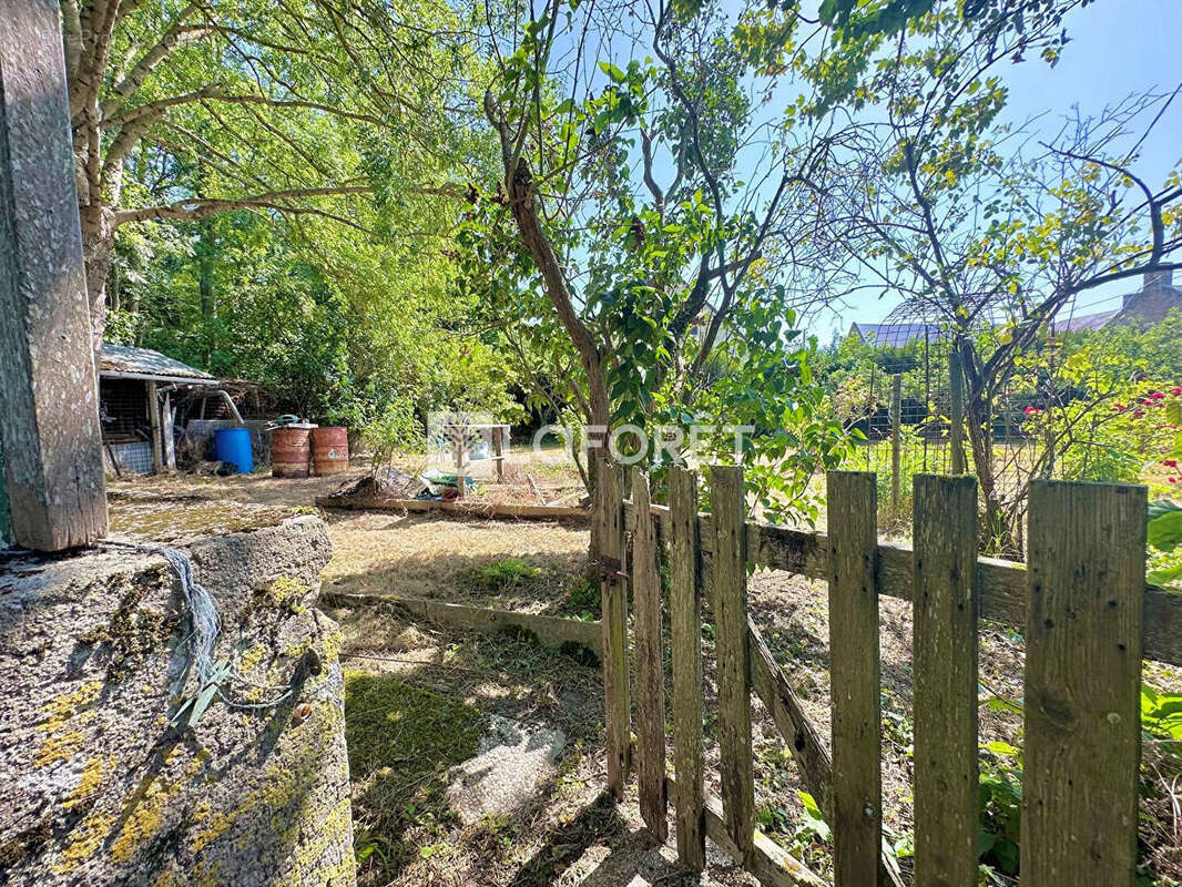 Maison à Creully-Sur-Seulles 5 pièces 80 m2 - photo 17