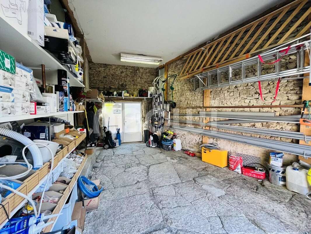 Maison à BEAUREGARD-VENDON