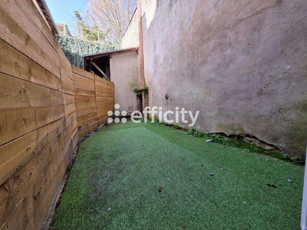 Appartement à NONTRON