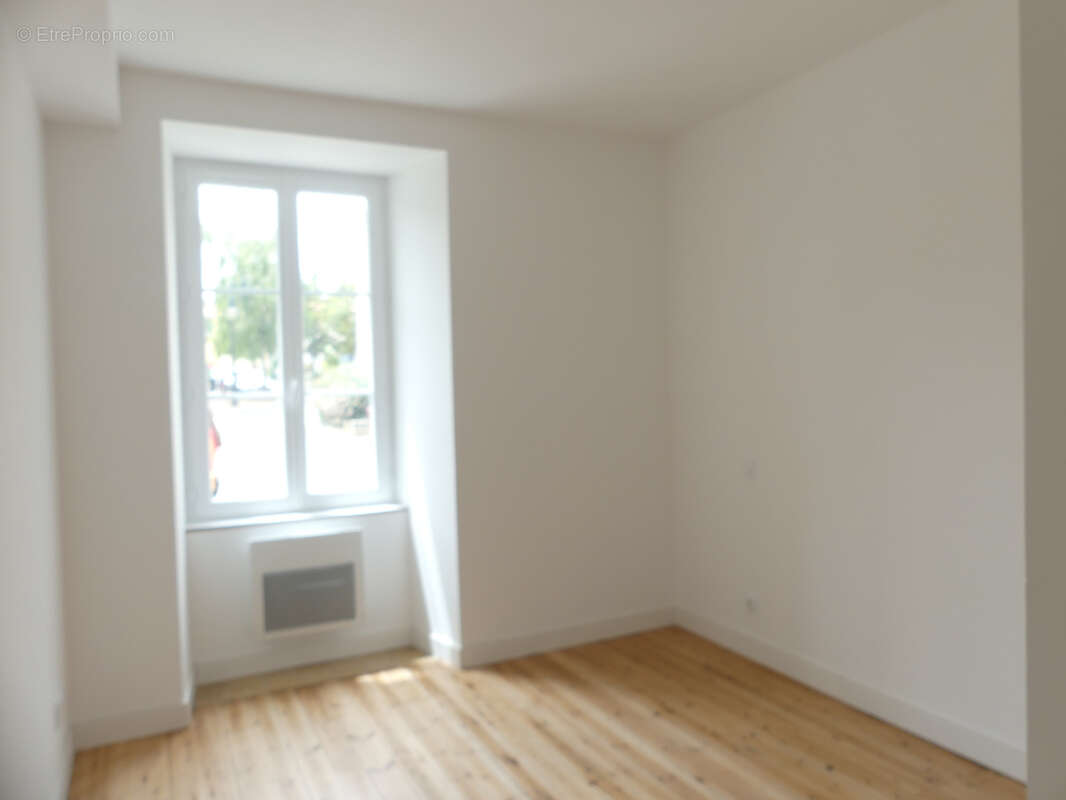 Appartement à SAINTE-FLORENCE