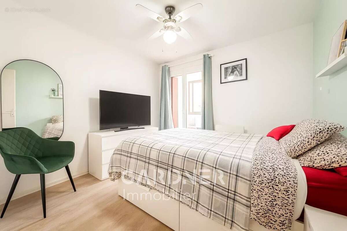 Appartement à MARSEILLE-11E
