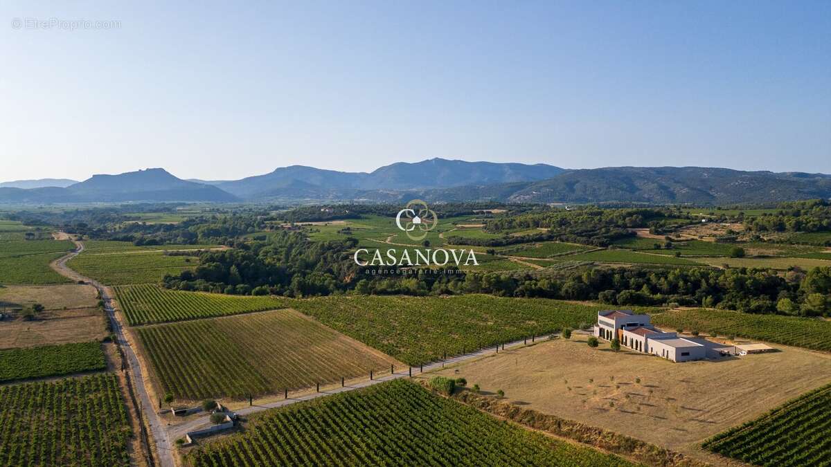 Maison à MONTPEYROUX