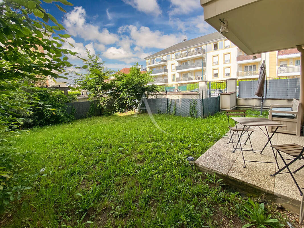 Appartement à VAUREAL