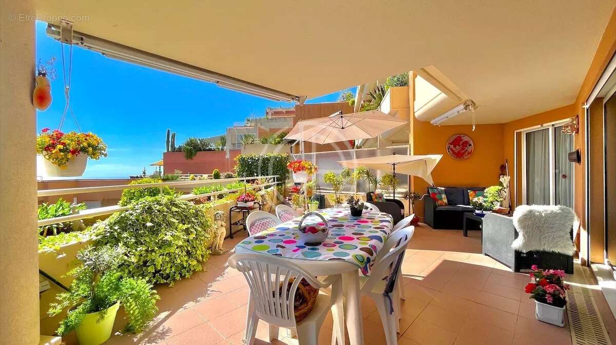 Appartement à MANDELIEU-LA-NAPOULE