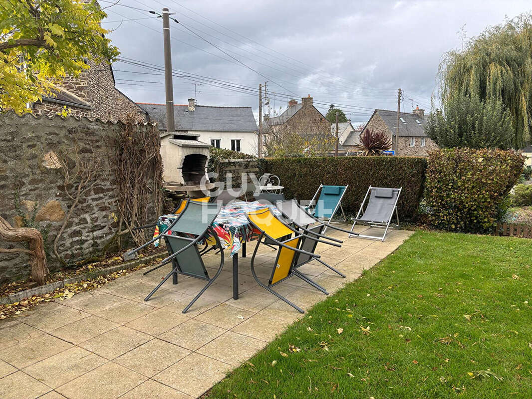 Maison à PLEUDIHEN-SUR-RANCE