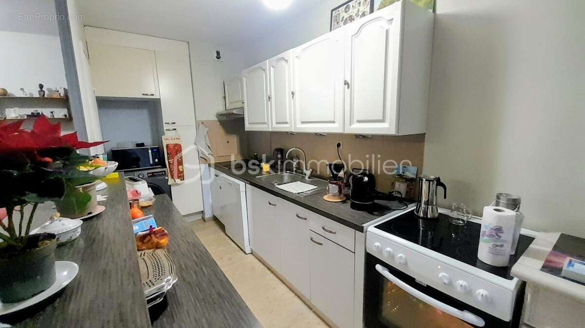 Appartement à VAUX-LE-PENIL