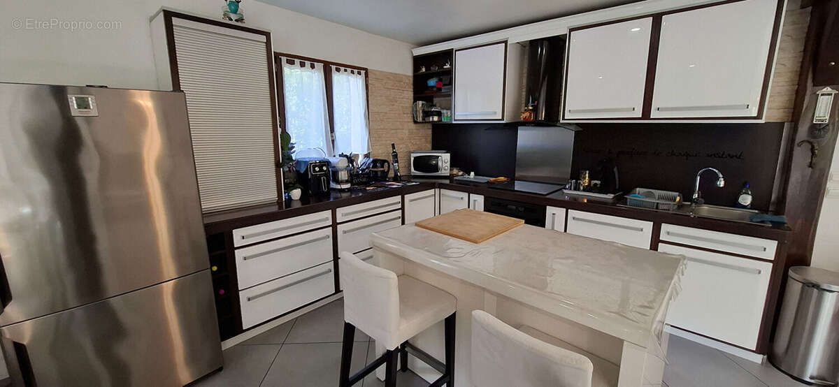 Maison à SAINTE-GENEVIEVE