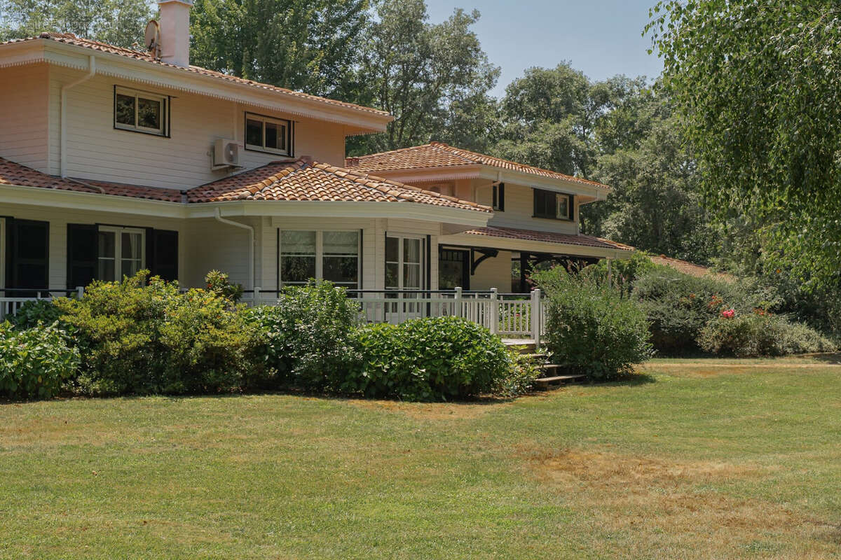 Maison à SALLES