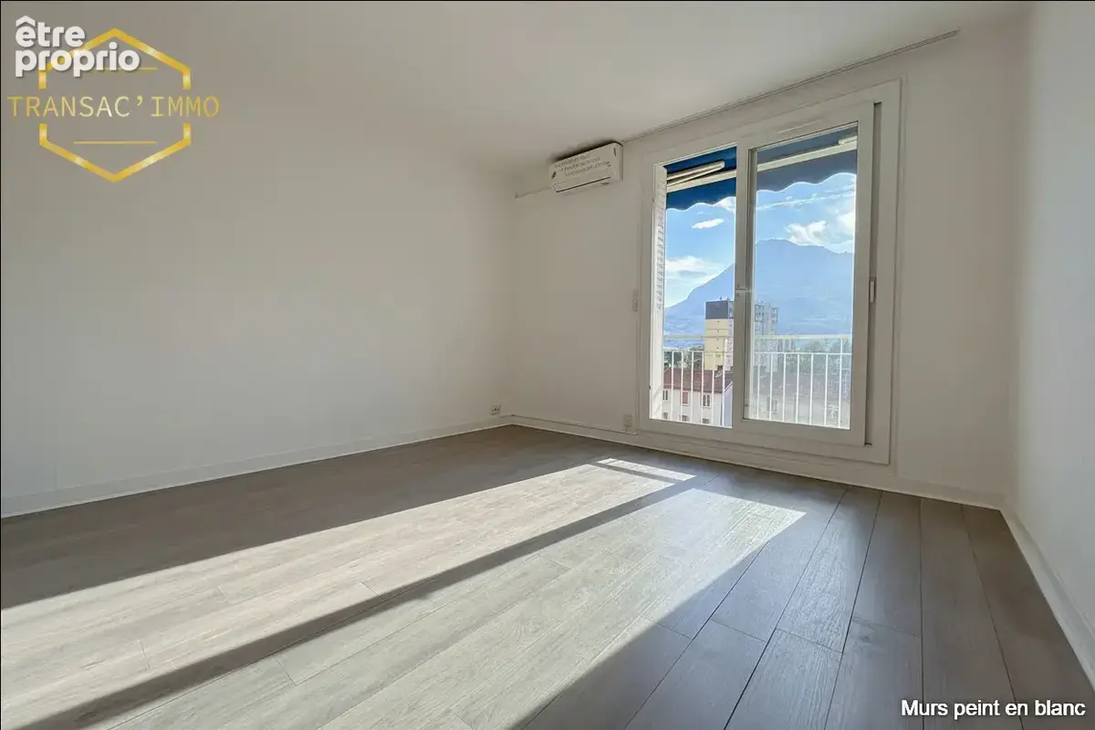 n°6 - Appartement à SAINT-MARTIN-LE-VINOUX