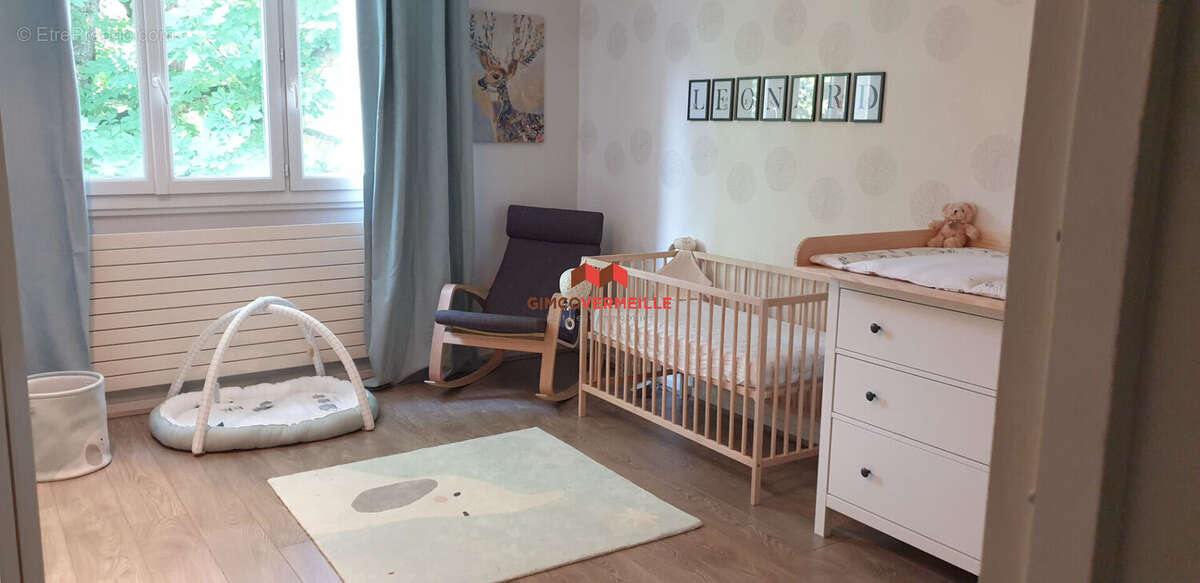 Appartement à BOUGIVAL