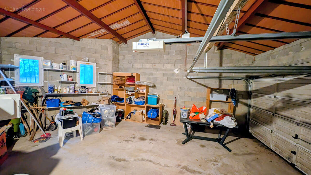 Maison à LAROQUE-DES-ALBERES