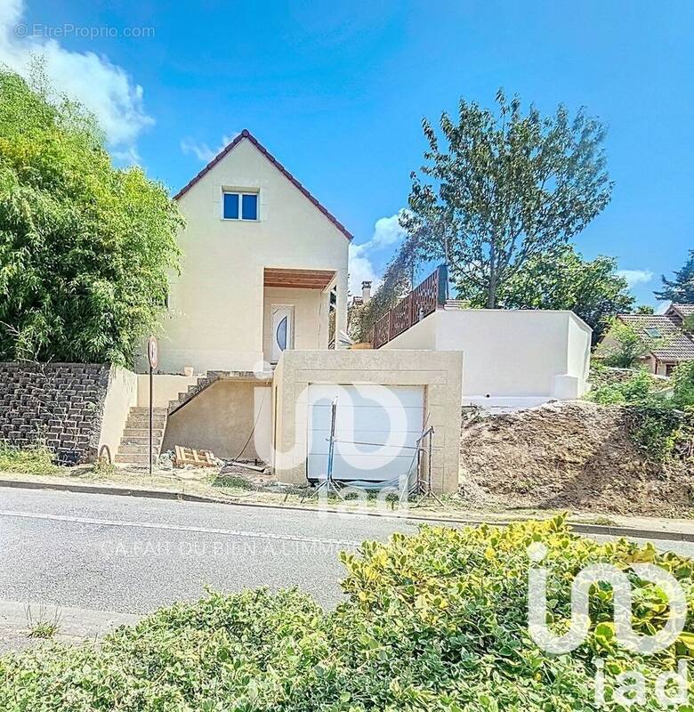 Photo 1 - Maison à BOURGES