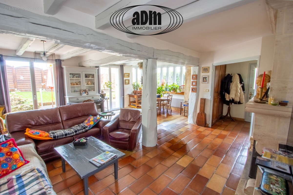 Maison à NANTEUIL-LES-MEAUX