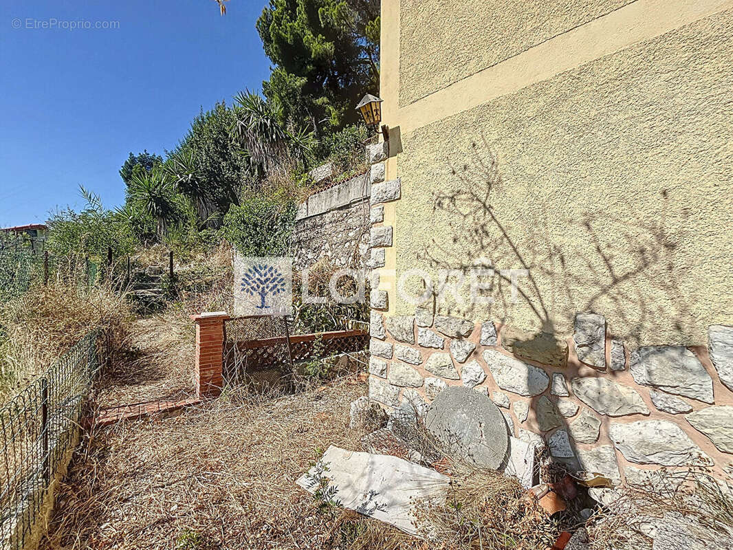Maison Cap D Ail 4 pièce(s) 115 m2 - photo 13