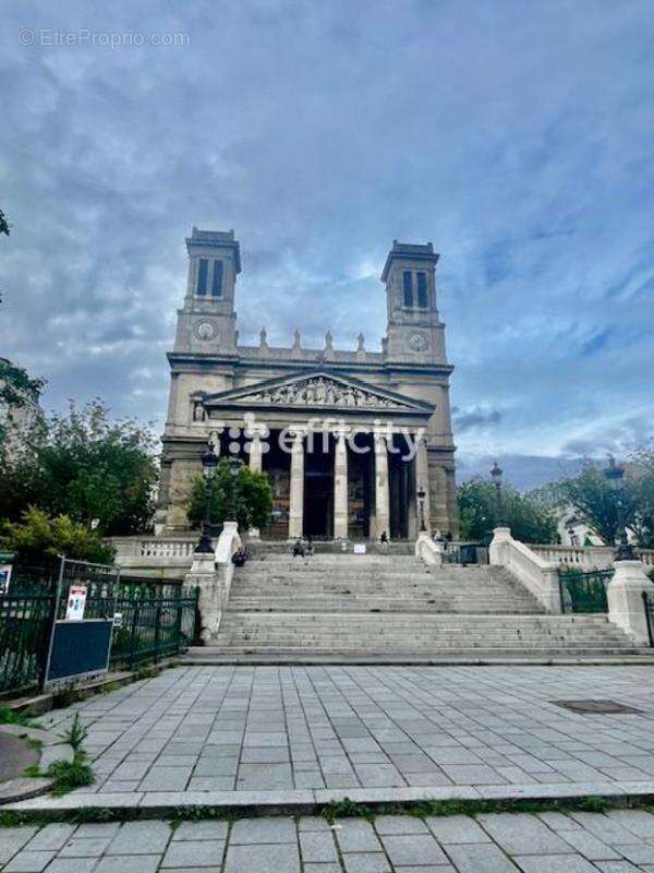Appartement à PARIS-10E