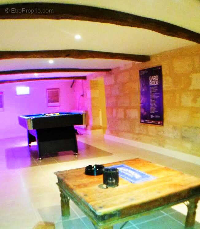 Maison à SAINT-EMILION