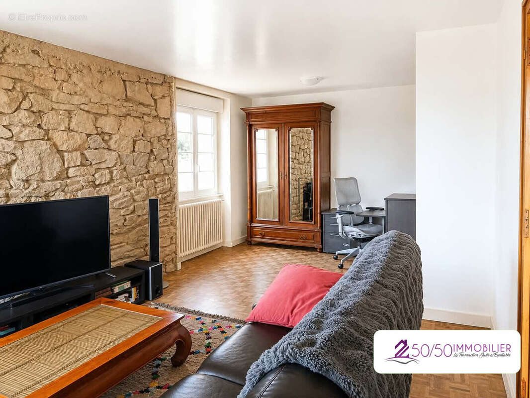 Maison 85 m² à Kerlouan  - photo 4