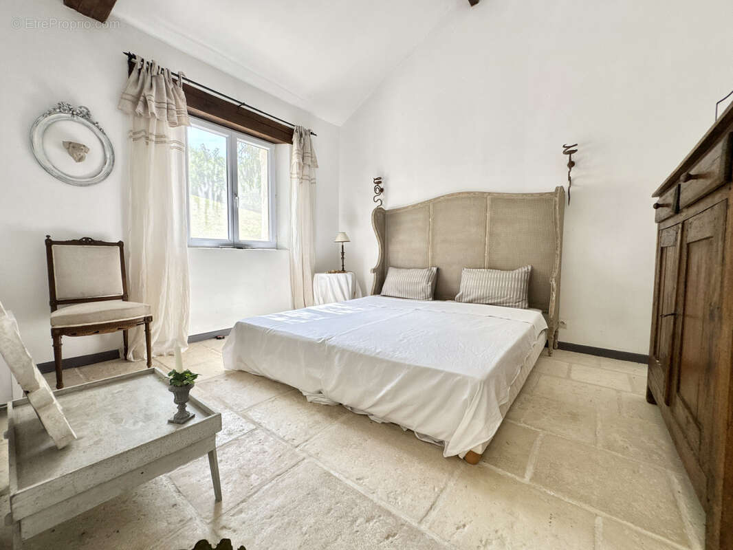 Propriété de prestige comprenant gîtes, une piscine et des dépendances - photo 29
