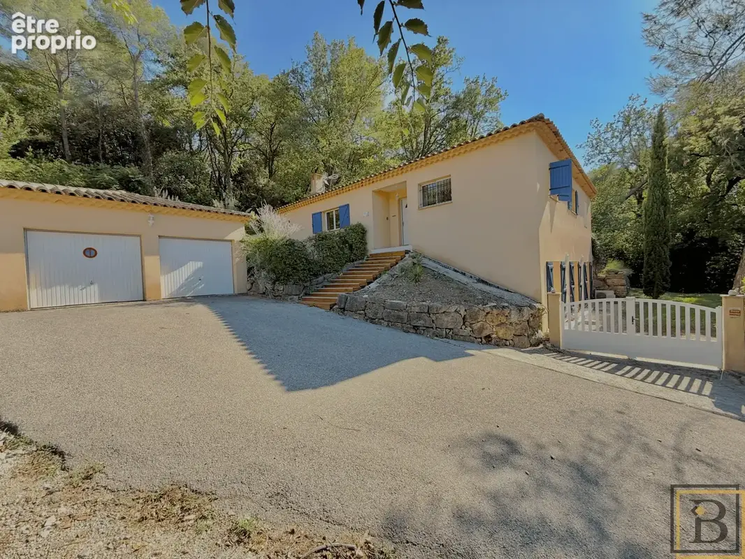 Mougins   Villa récente 164 m2 avec piscine, beaux volumes et double garage - photo 3