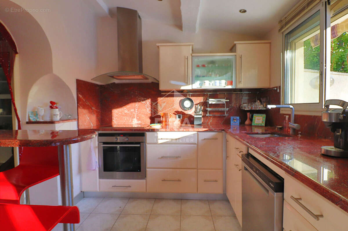 Maison à MARSEILLE-11E