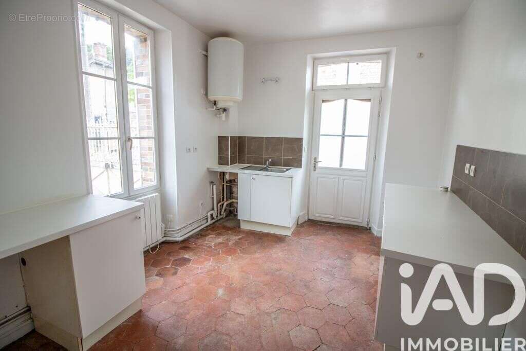 Photo 9 - Appartement à LORREZ-LE-BOCAGE-PREAUX