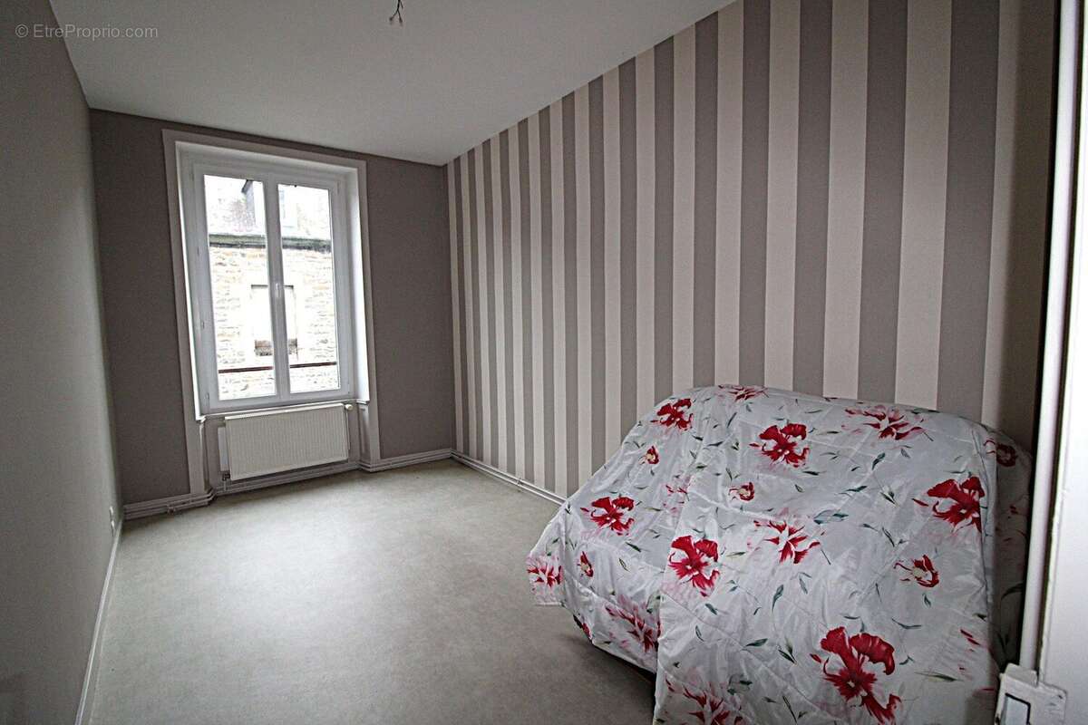 Appartement 213 m² à Saint-Brieuc  - photo 8
