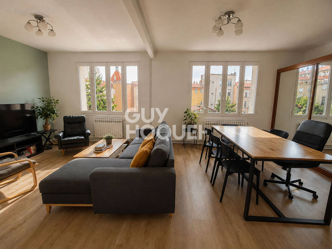 Appartement à LYON-4E