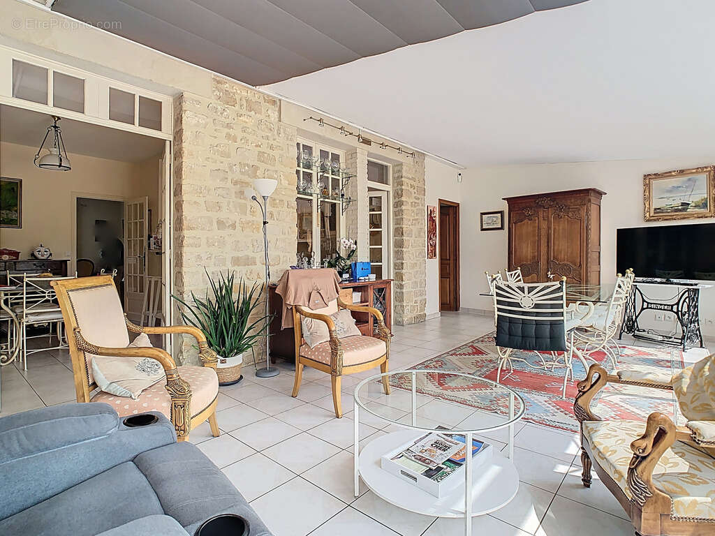 Maison à ISIGNY-SUR-MER