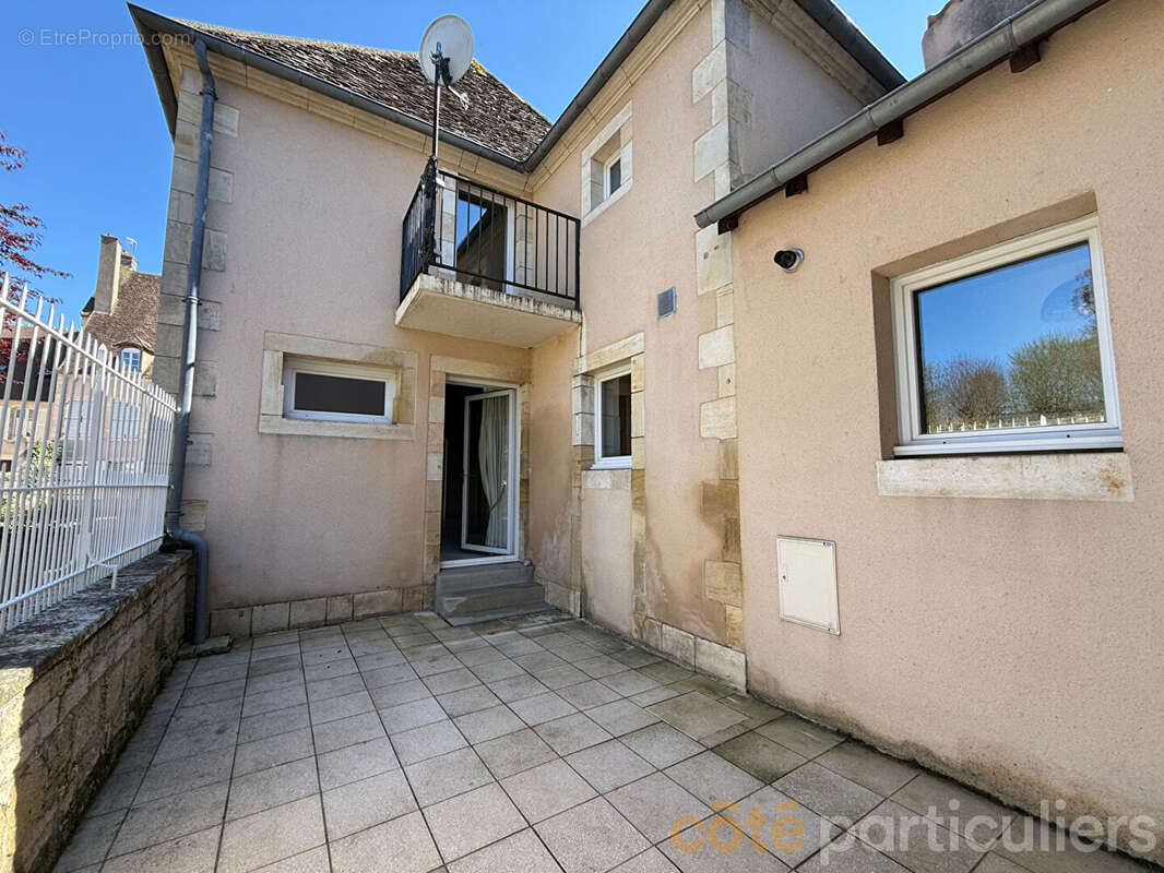 Appartement à SAINT-AMAND-MONTROND