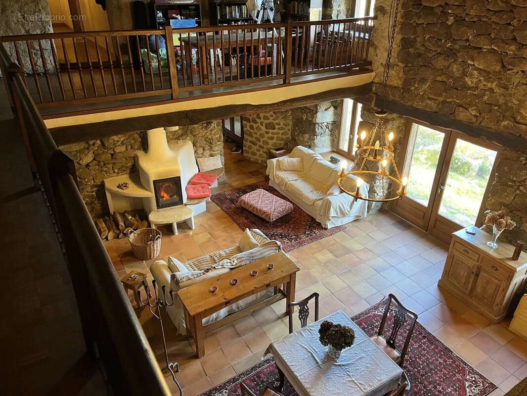 Maison à TARASCON-SUR-ARIEGE
