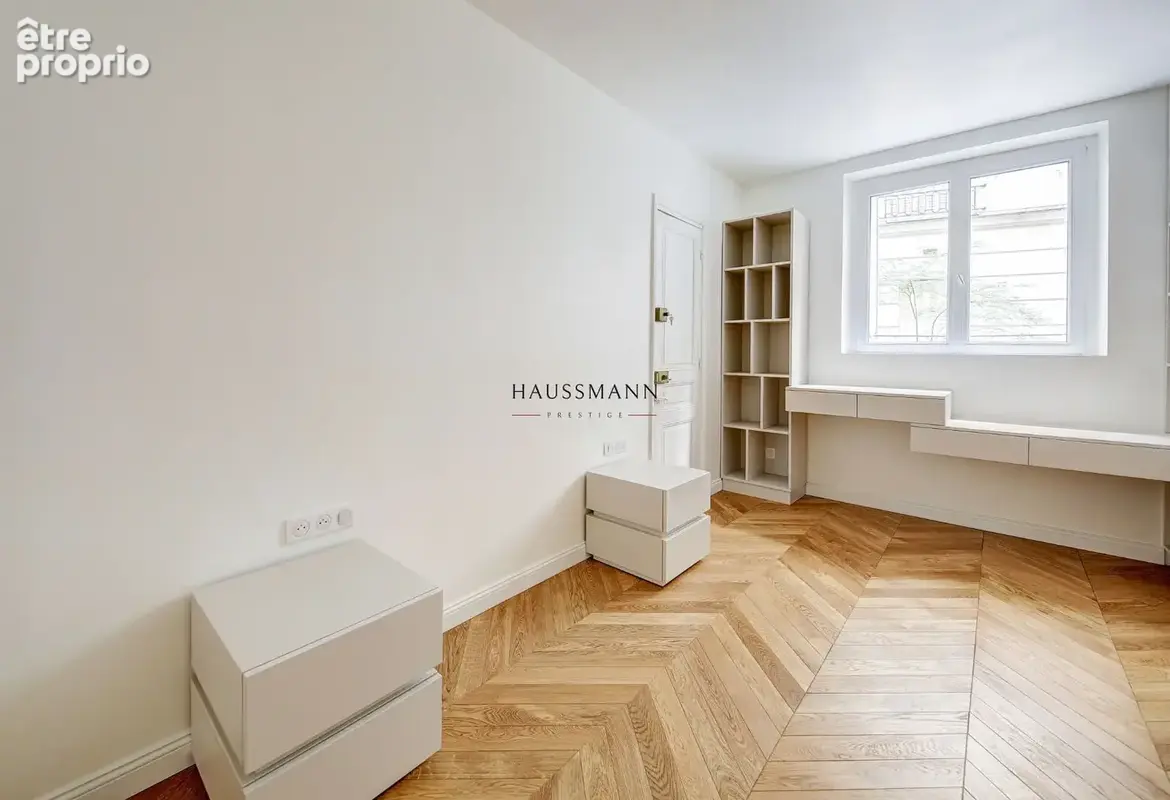 Appartement Paris VIIeme - photo 10