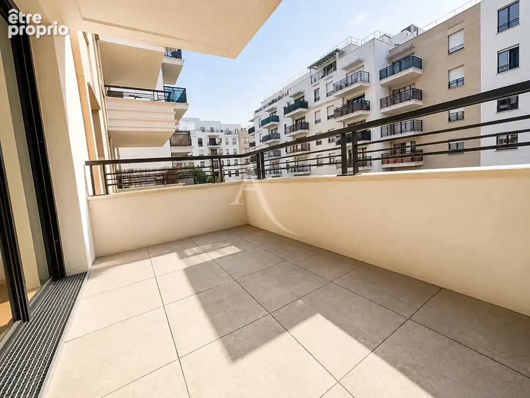 Appartement à SURESNES