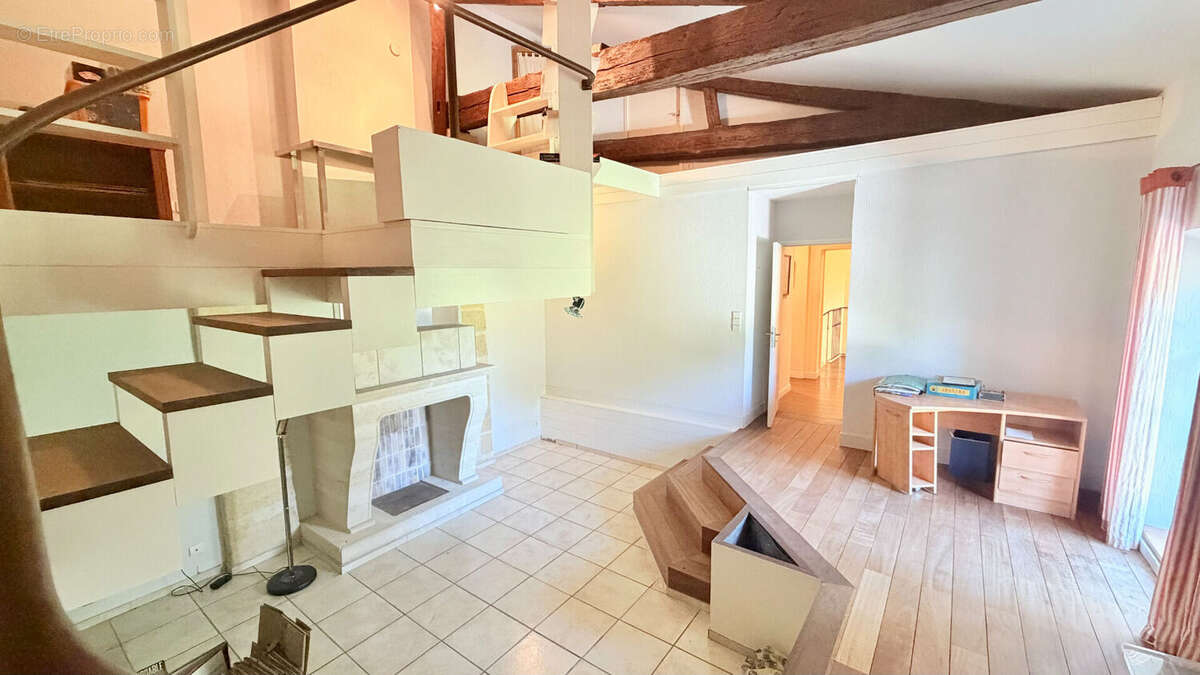 Magnifique maison en pierre de 166 m2 - photo 4