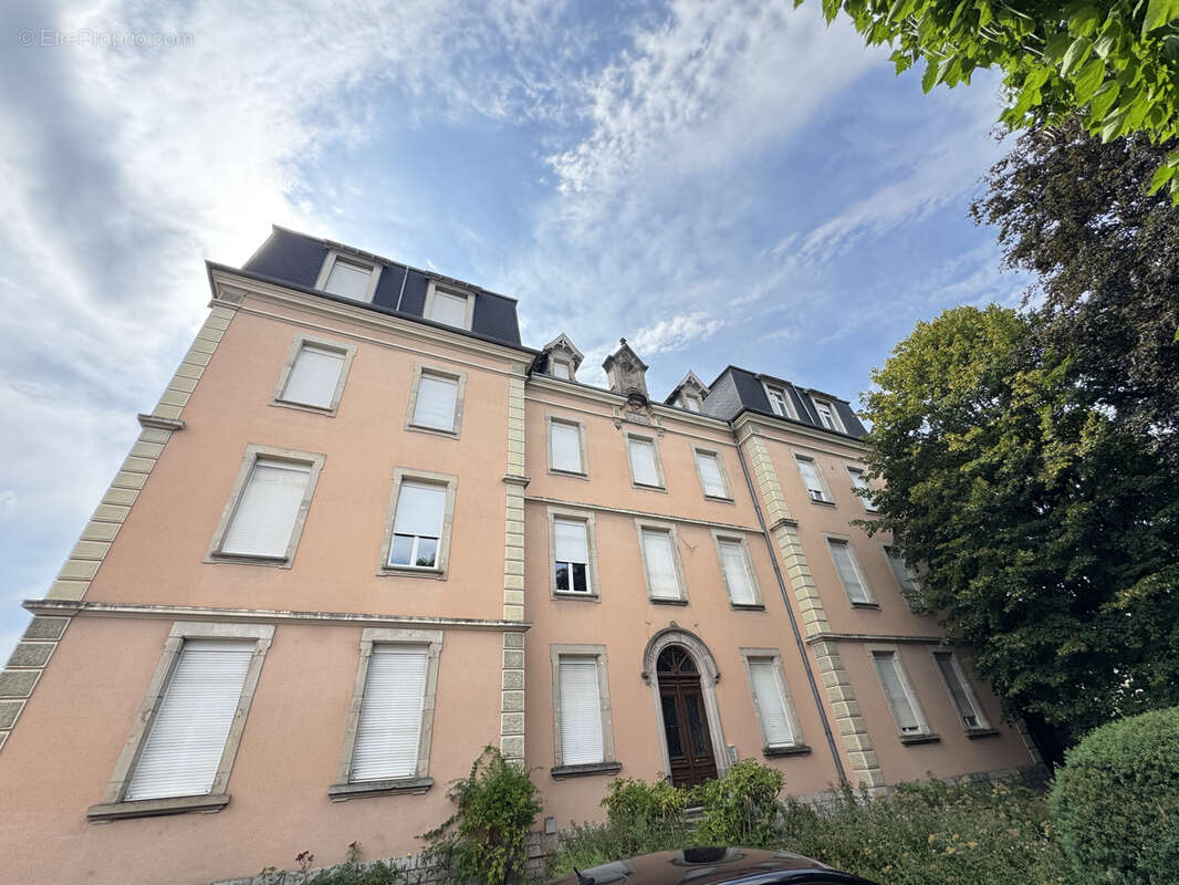 EXCLUSIF BELFORT Quartier St Joseph - T4 avec ascenseur et garage - photo 7